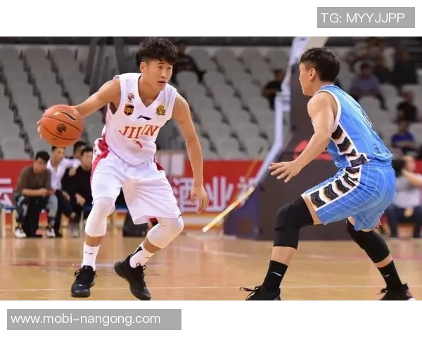 海斯谈三分球投篮技巧：接球即投是我常练的节奏掌控