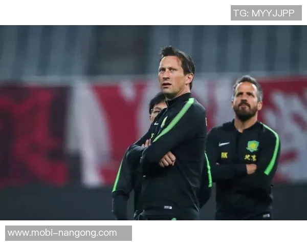 国安新援茹子楠与邓捷夫加盟助力球队防线升级